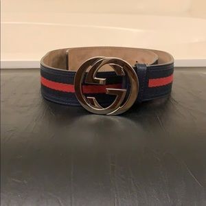 AUTHENTIC Women’s Gucci Belt